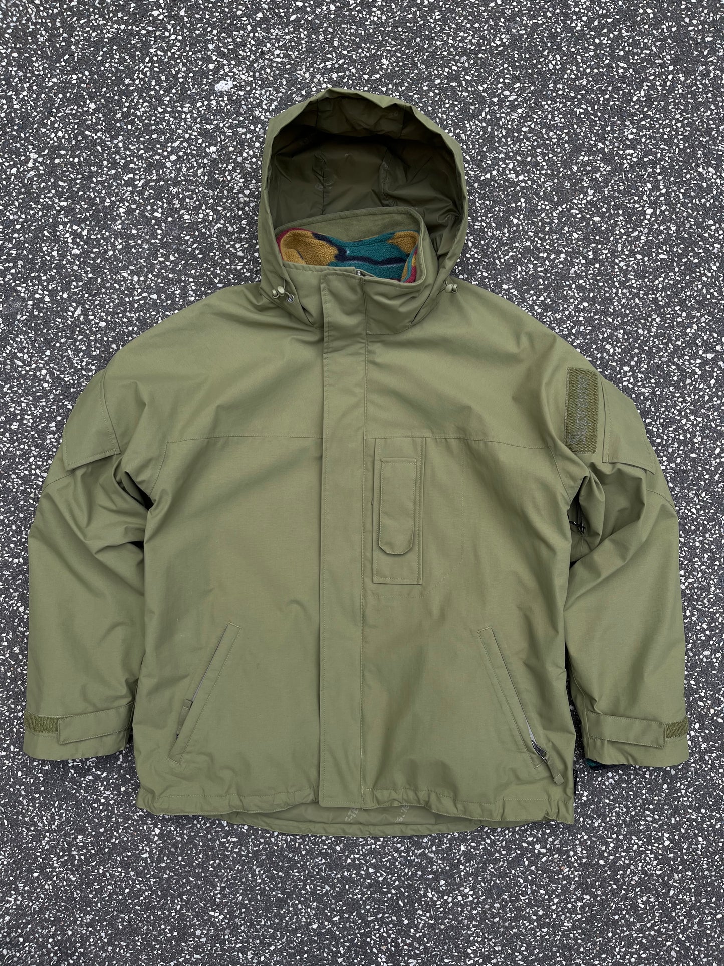 Supreme GORE-TEX Mountain Parka Olive / Camo Fleece S Small