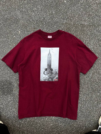 Supreme X Mike Kelley T-shirt Tee i Burgundy Farve M Medium herre Brugt Used