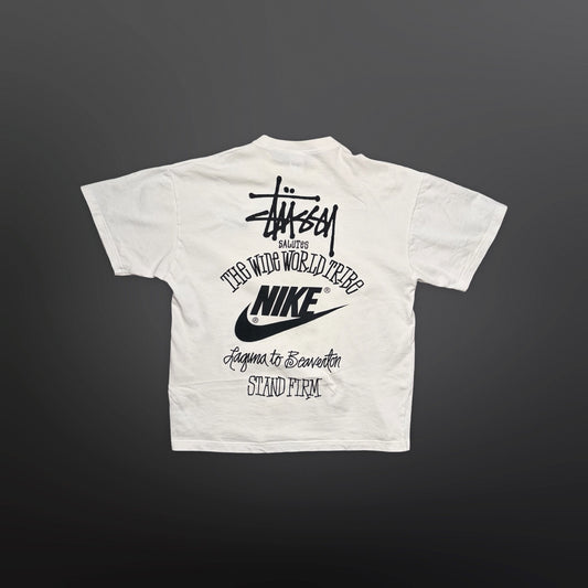 Nike x Stüssy T-shirt i hvid – str. M