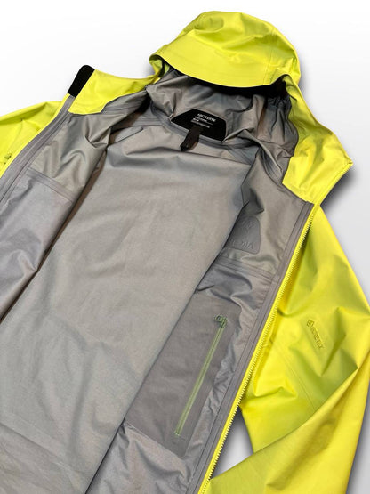 Arcteryx Arc’teryx Beta Jacket Skaljakke regnjakke vindjakke i M medium Lime grøn farve