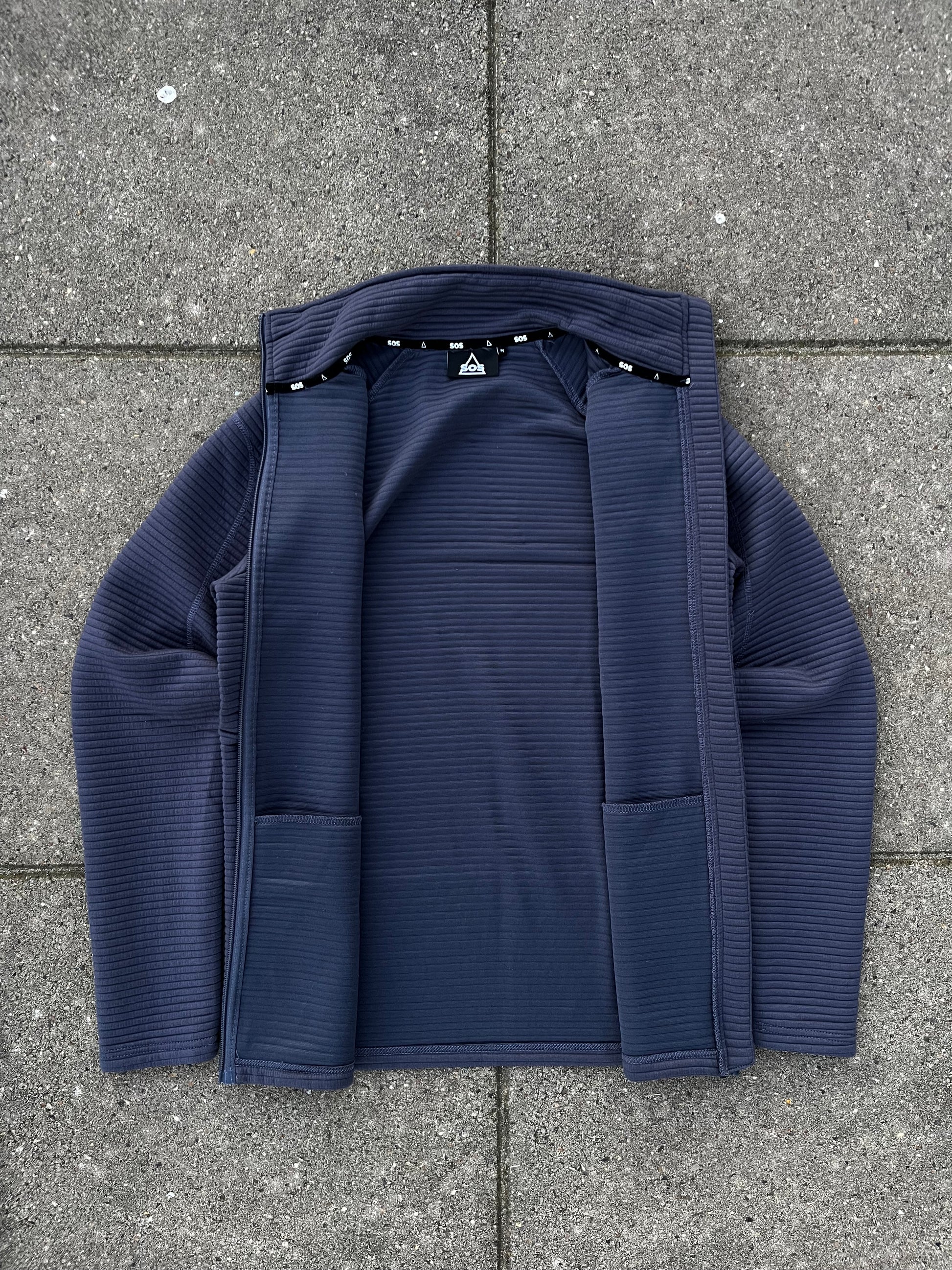 Fleece jakke fra SOS M - supersaelger