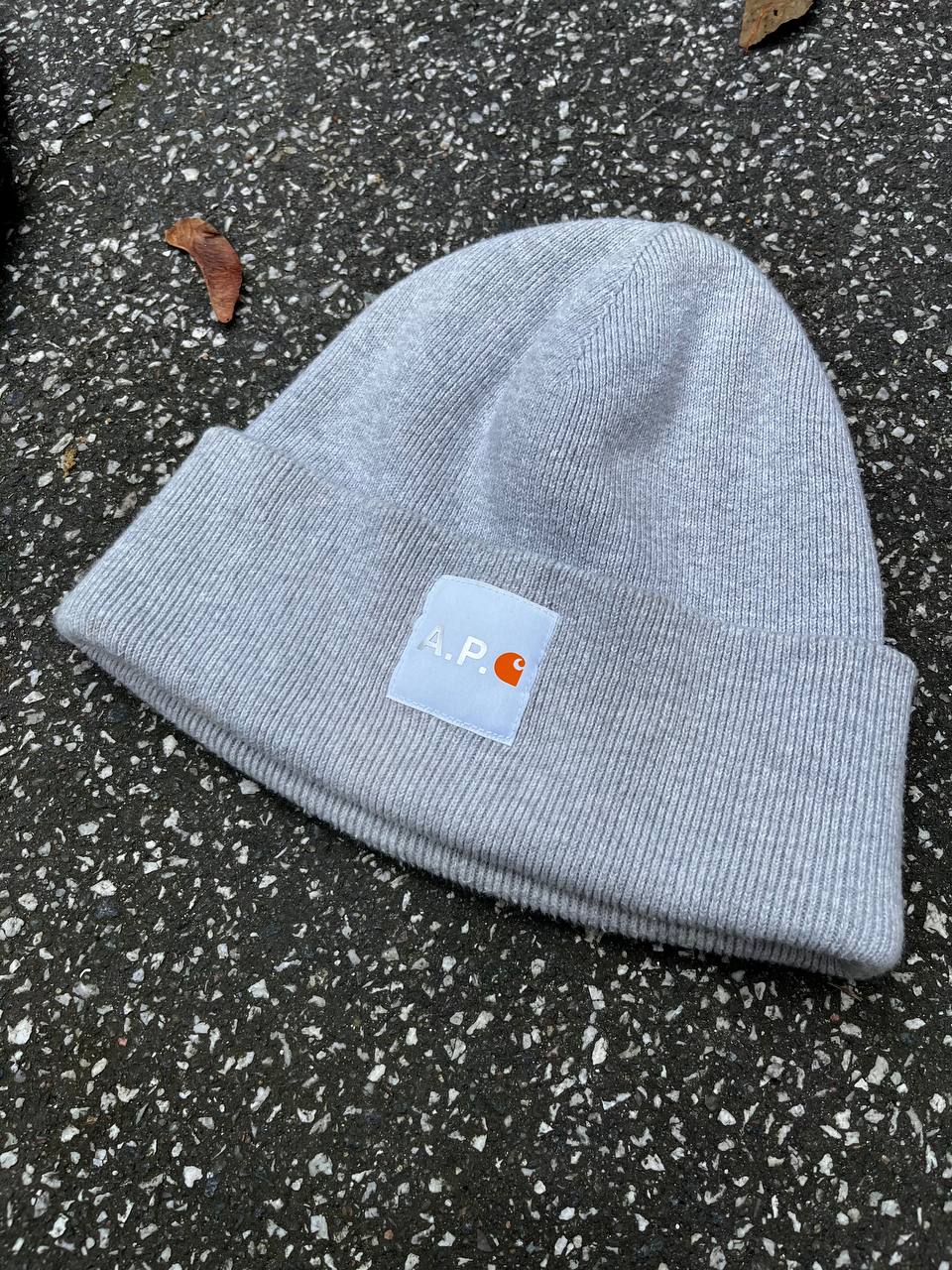 A.P.C. x Carhartt Beanie hue hat i grå One size M medium