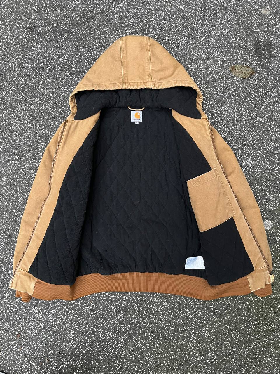 Vintage Carhartt WIP Active Jacket vinter workwear jakke fra Carhartt USA i M medium Beige med fleece insulation Unisex