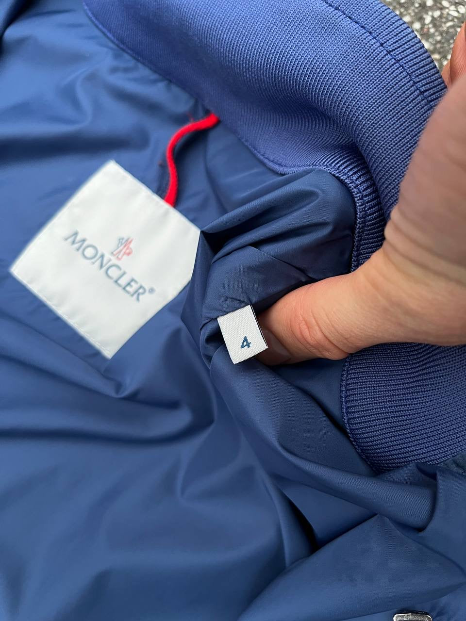 Moncler Darlan Giubbotto Jakke i Blå Large 4