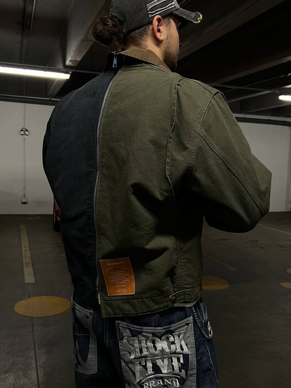 Brugt Used Vintage custom Carhartt Detroit jakke collab med (di)vision “(di)construct” i L large