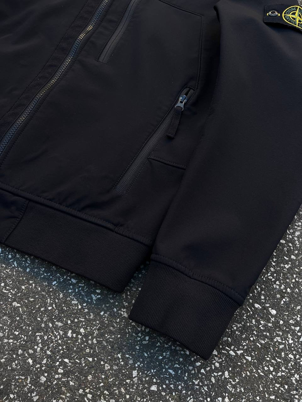 Stone Island Soft Shell R Sort med Fleece insulation Medium Brugt