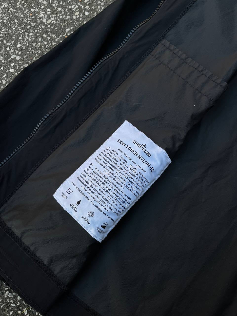 Stone Island Regnjakke Skin Touch Nylon TC Sort S Small