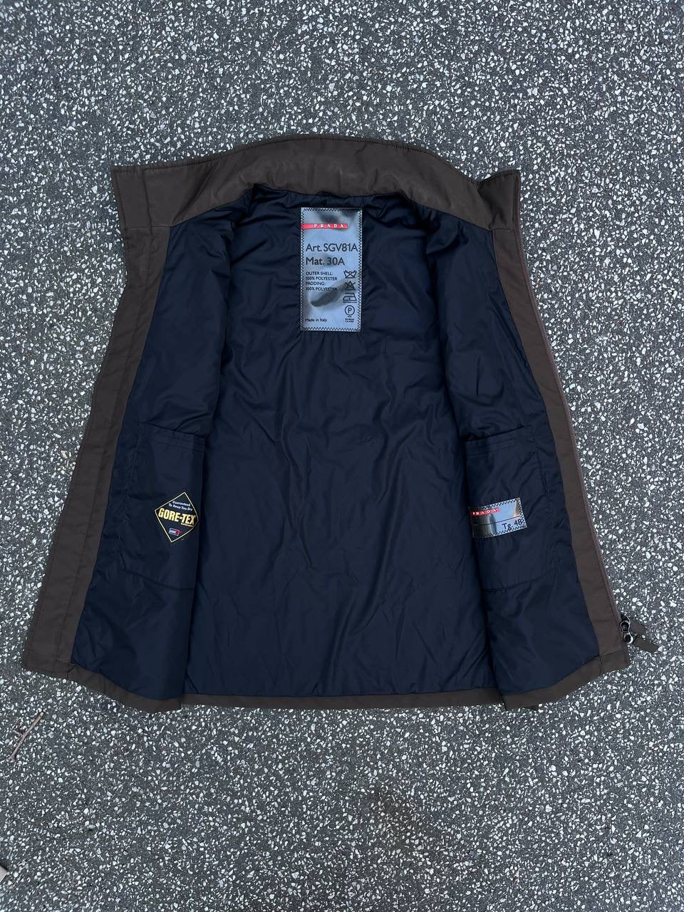 Prada Vest Gore-Tex Brun 48 M Medium
