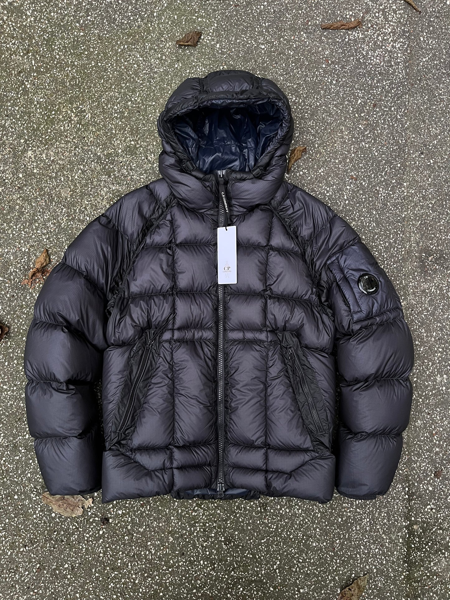 C.P. Company DD Shell Down Jacket – Navy (Str. M)