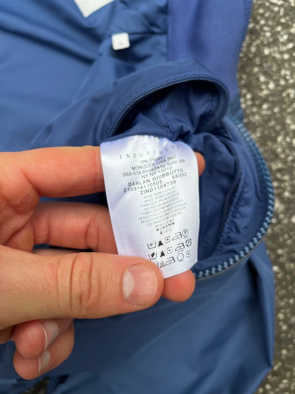 Moncler Darlan Giubbotto Jakke i Blå Large 4