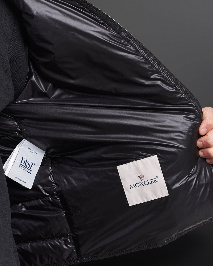 Moncler Dunvest – Sort (Str. 4 / XL)