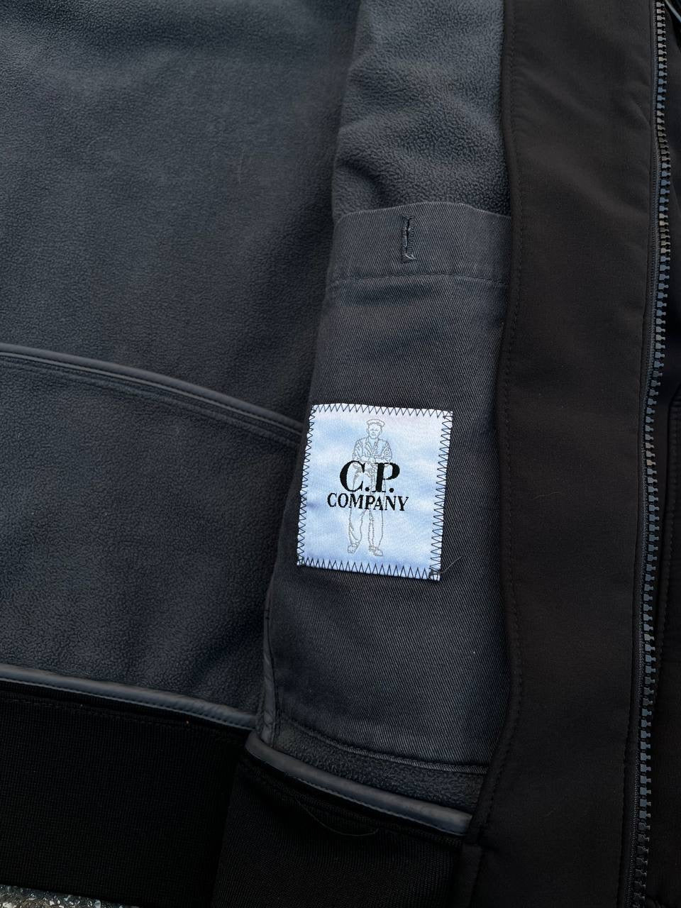 C.P.Company Soft Shell R Sort Medium 48 Brugt
