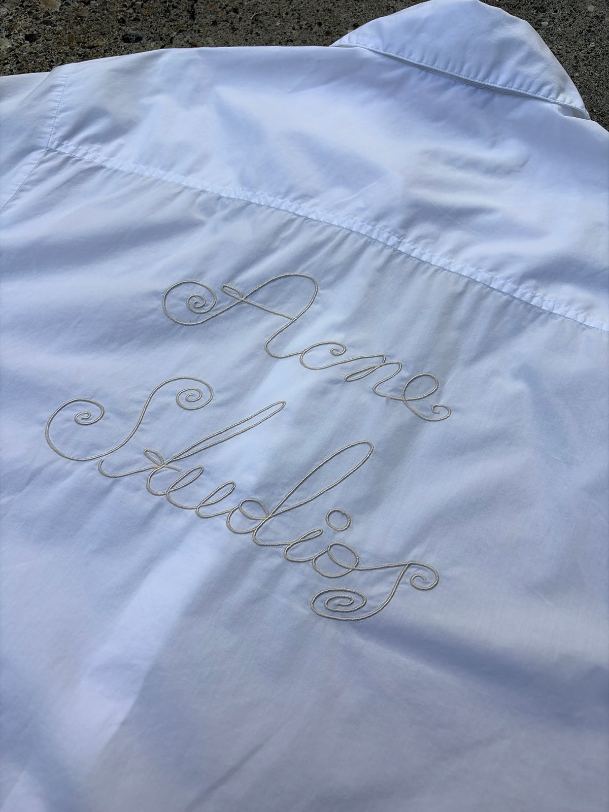 Acne Studios Embroidered Short Sleeve Shirt – White – Size 36