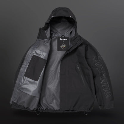 Supreme x Ghostface® GORE-TEX Shell Jacket Black – SS26 – XL