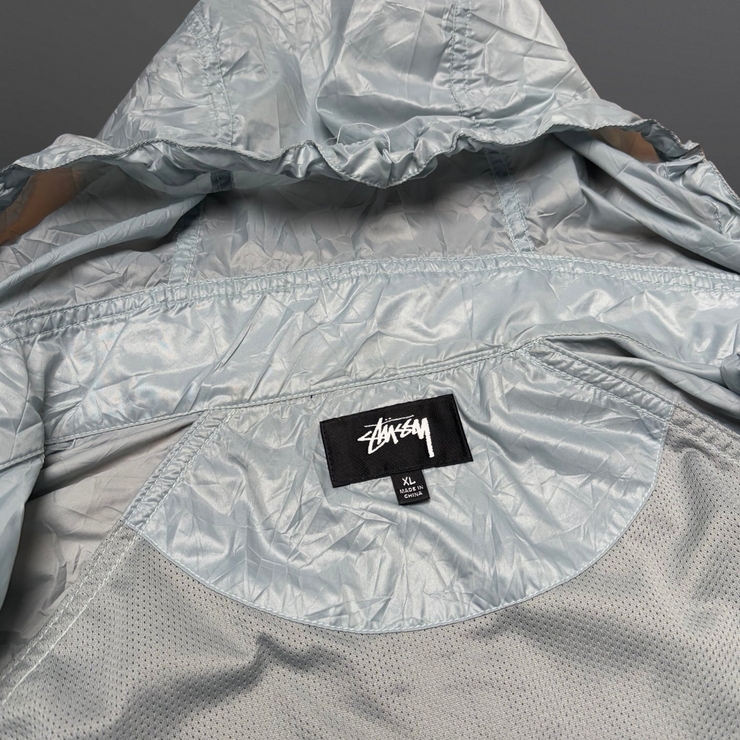 Stüssy Beach Wrinkled Nylon Shell – Slate (XL)