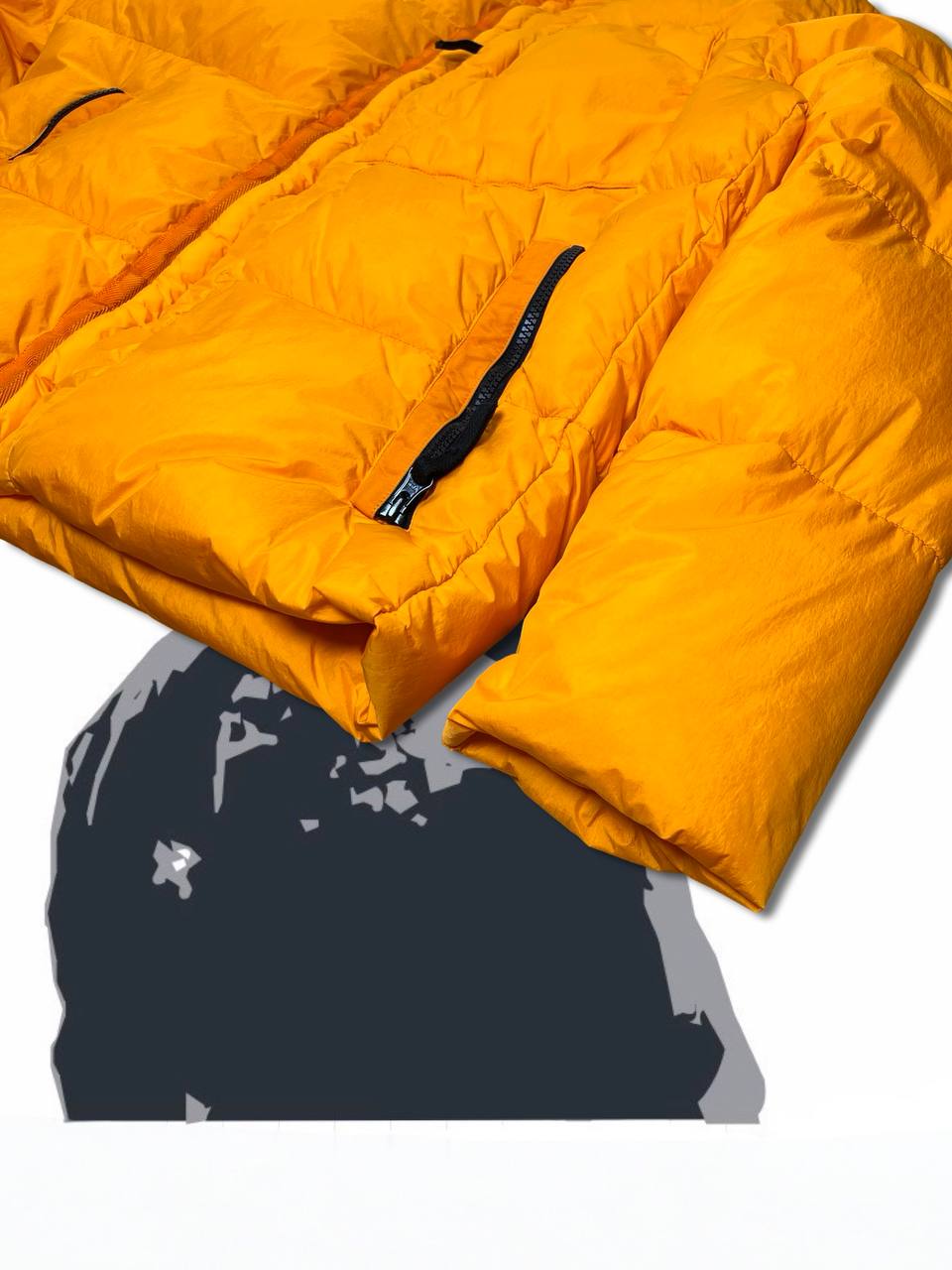 Brugt Used Stone Island Dunjakke Garment Dyed Crinkle Reps Ny Down i Orange farve i L large i god stand