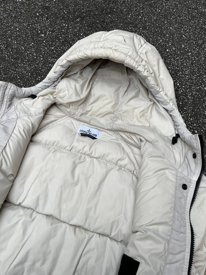 Vinterjakke dynejakke Stone Island i hvid GARMENT DYED CRINKLE
REPS R-NY DOWN i L large
