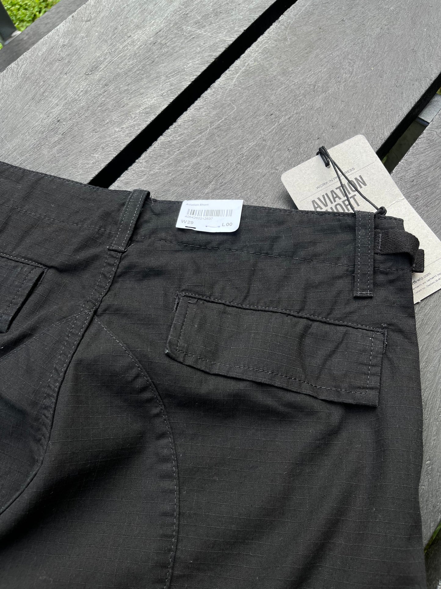 AVIATION short fra Carhartt WIP W29 - supersaelger