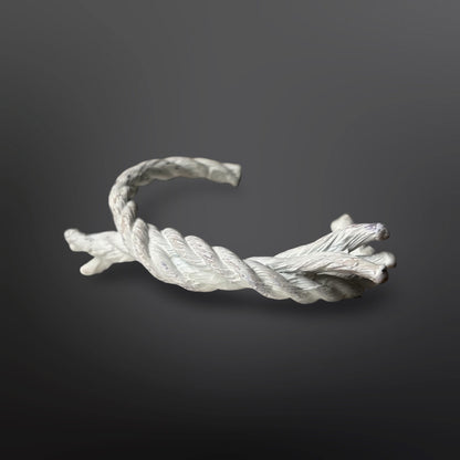 MM6 Maison Margiela – White Yarn Open Cuff Bracelet