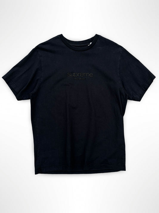 Supreme T-shirt Tee Beaded Logo i Large L herre Sort Black Used Brugt