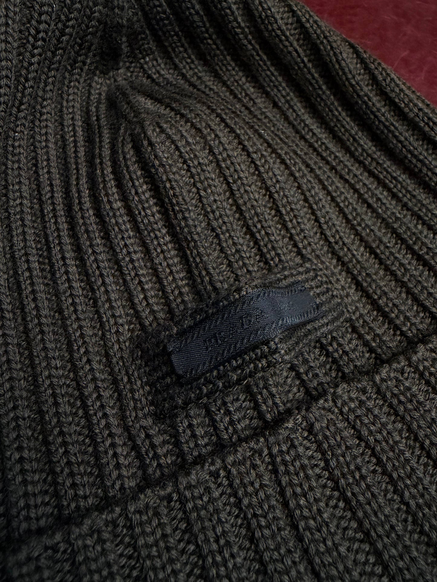 Prada Ribbed Knit Beanie – Dark Charcoal / Black