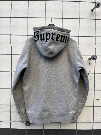 Supreme Old English Zip Up Hoodie Hættetrøje med Lynlås i Grå L large
