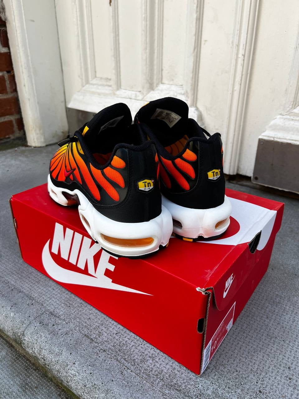 Nike Air Max Plus TN "Sunset" (2024) Sneakers Brand New 44.5
