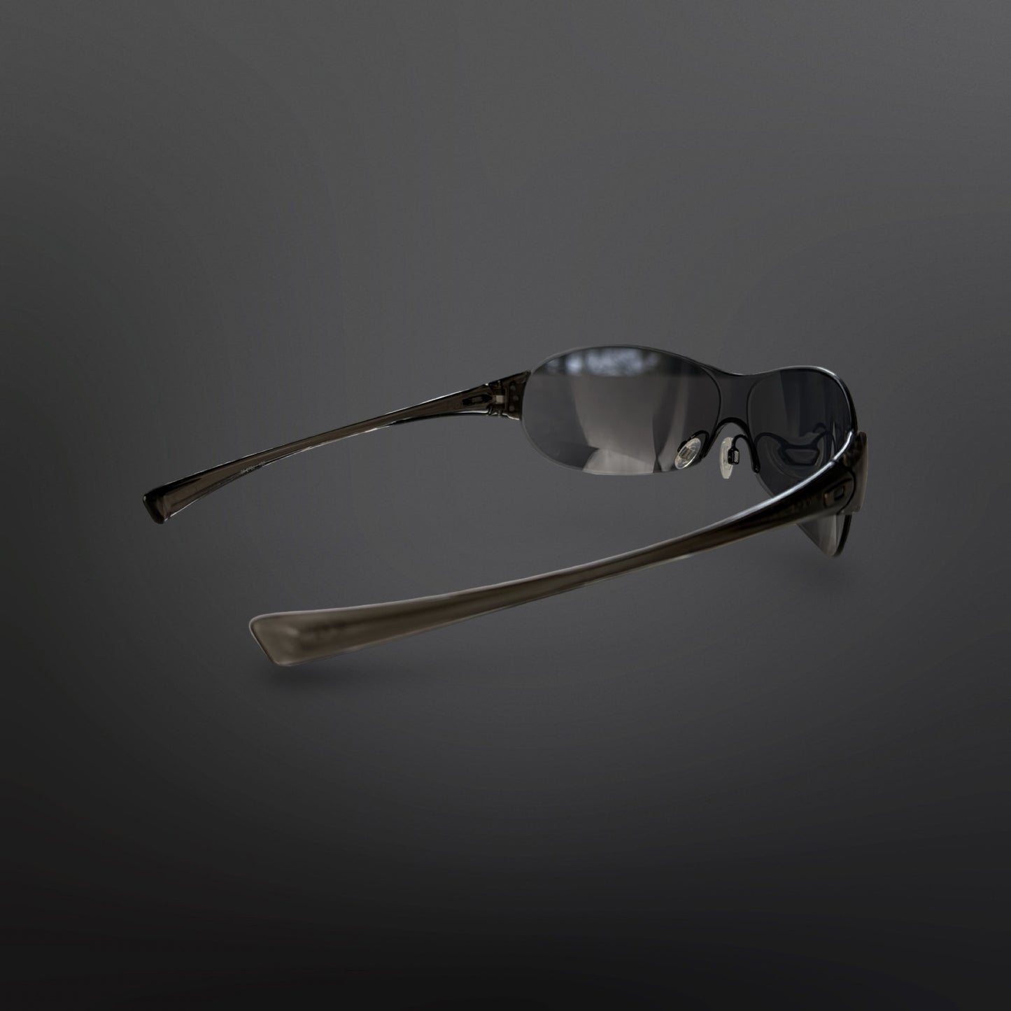 Oakley Conduct Solbriller Sunglasses – Smoke Lens / Grey Frame (Vintage Shield)