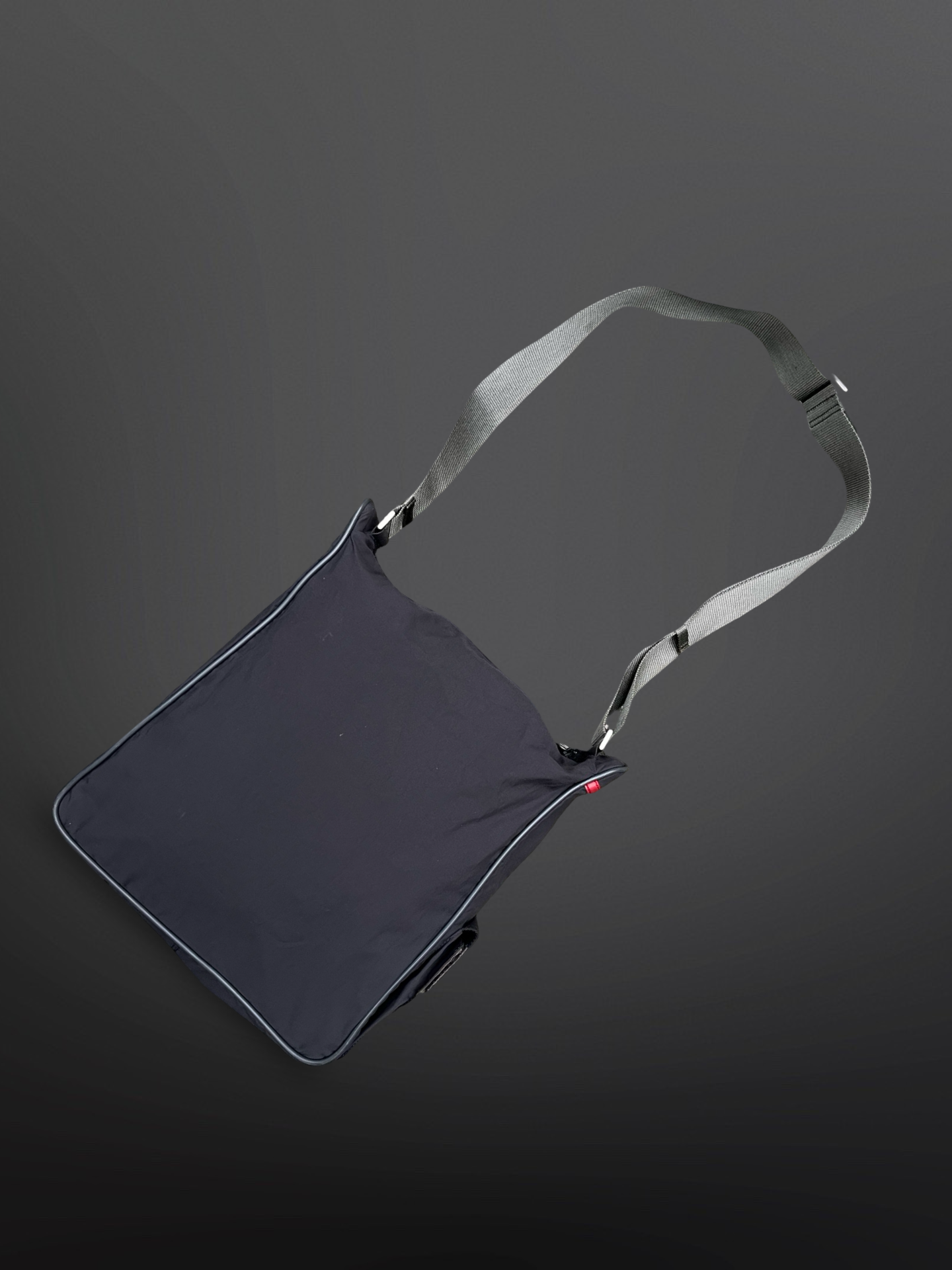 Prada Nylon Shoulder Bag – Grå One Size Plads til Mac