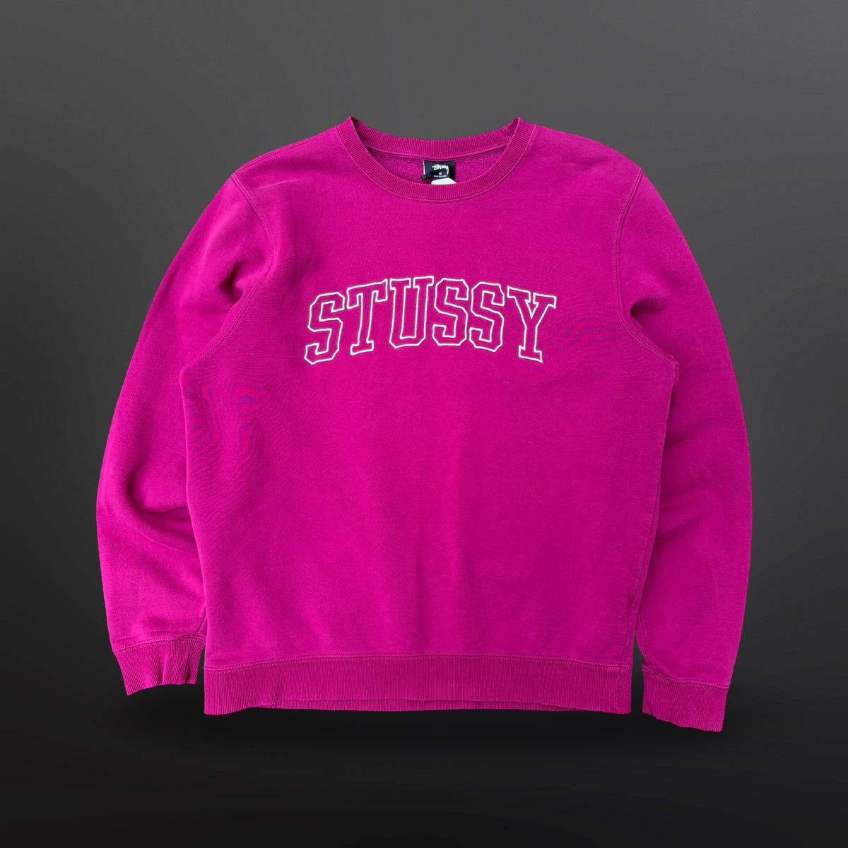 Stüssy Collegiate Logo Crewneck – Pink – Medium