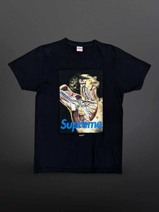 Supreme x Undercover “Anatomy” T-Shirt – Sort – Str. M Medium