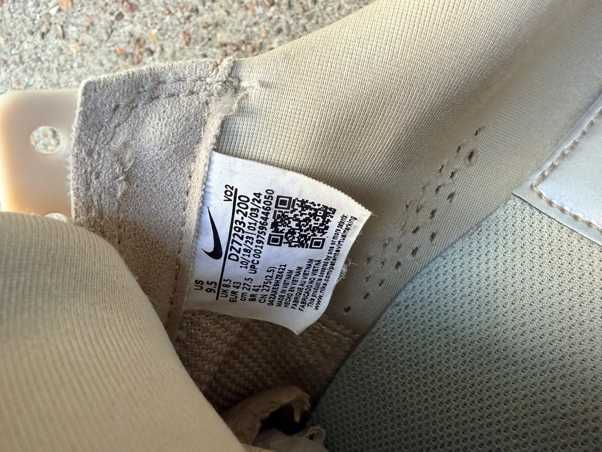 Nike NOCTA størrelsesmærke EU 43 US 9,5 DZ7293-200